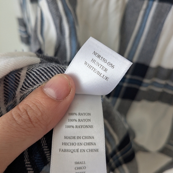Rails Hunter Plaid Button-Down Shirt – Blue/White – Size Small - Picture 7 of 8